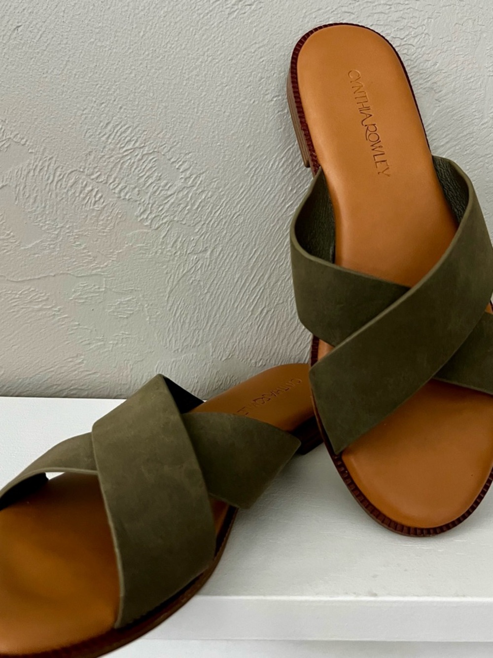 Cynthia Rowley Olive Suede Crossband Slide Sandals